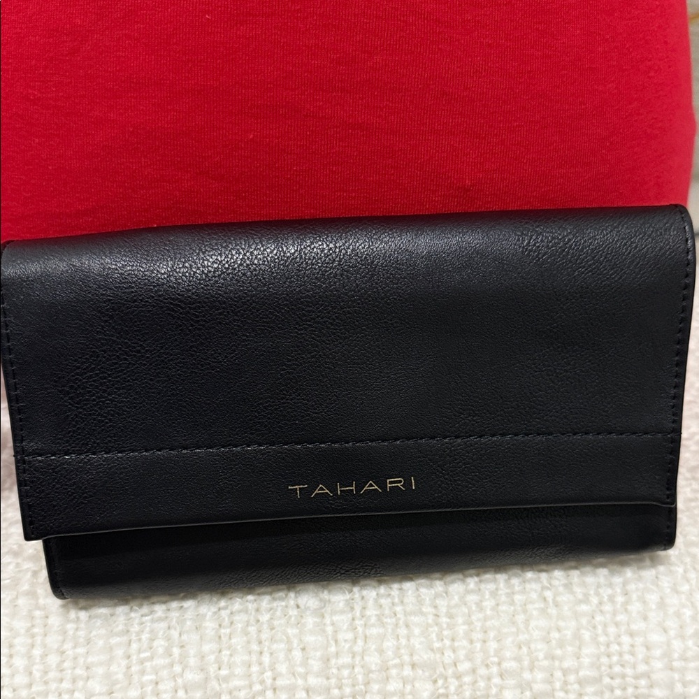 Tahari Elegant Black Clutch/Wristlet